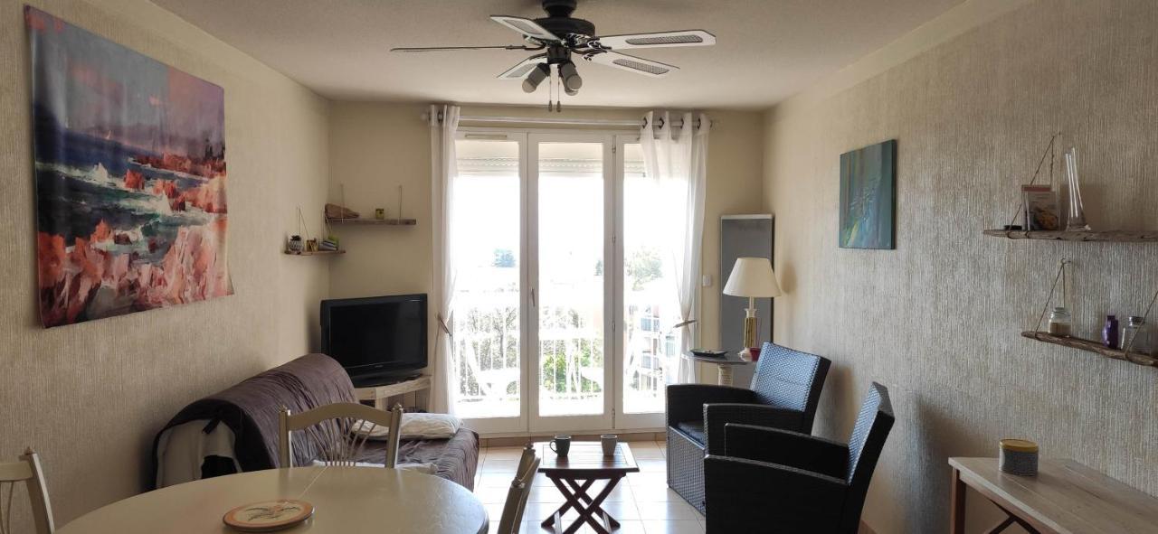 Appartement Lumineux Vue Mer Fréjus Eksteriør billede