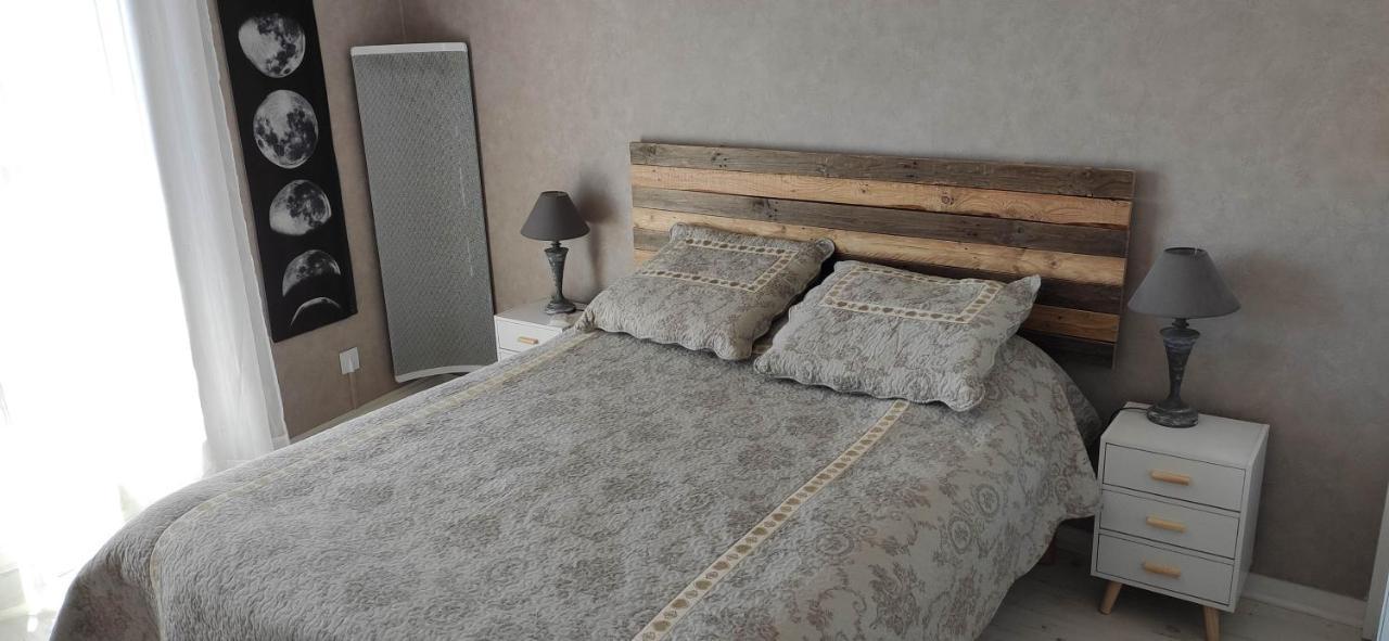Appartement Lumineux Vue Mer Fréjus Eksteriør billede